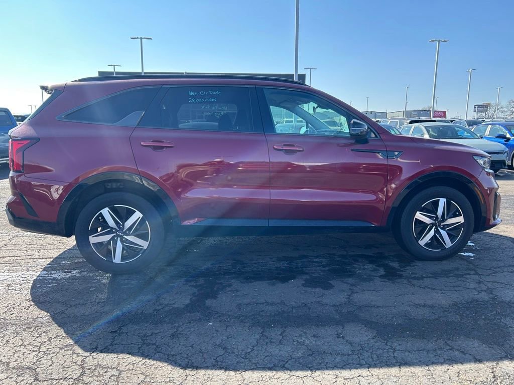 Certified 2022 Kia Sorento S image 8