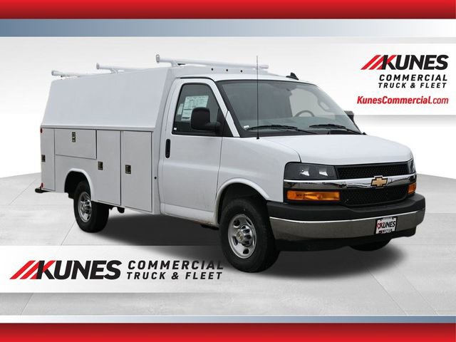 New 2024 Chevrolet Express 3500 w/ Power Convenience Package