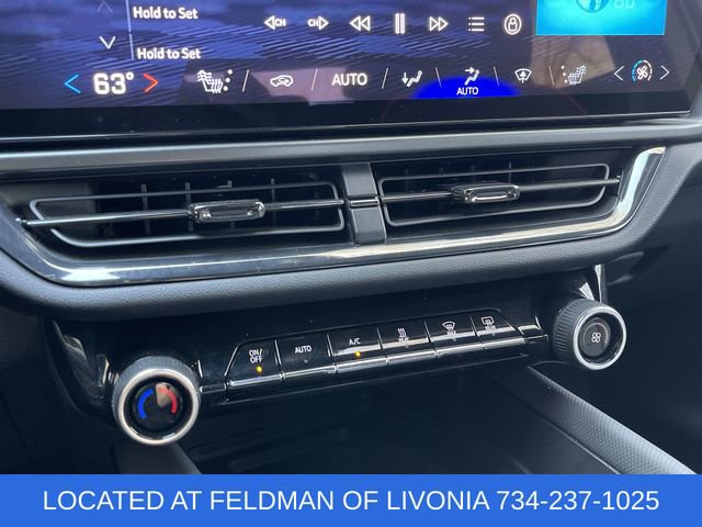 Certified 2024 Chevrolet Equinox EV RS FWD image 16