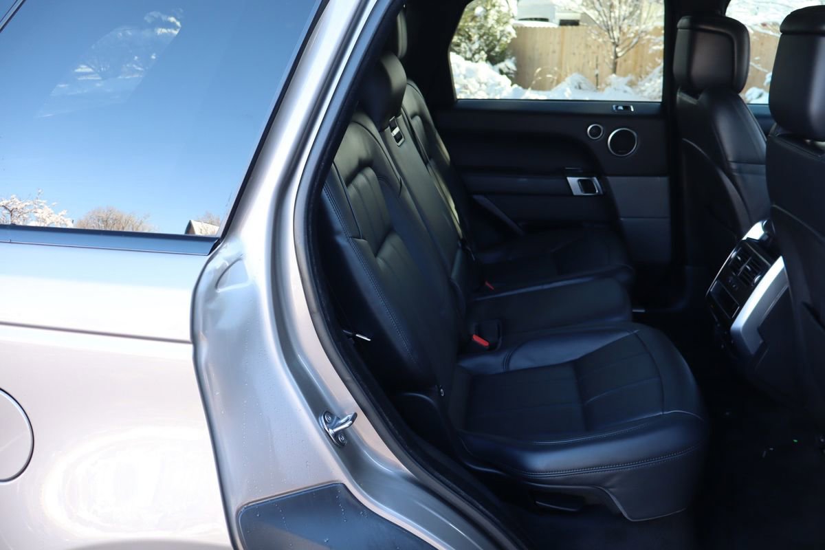 Used 2021 Land Rover Range Rover Sport HSE Dynamic image 21