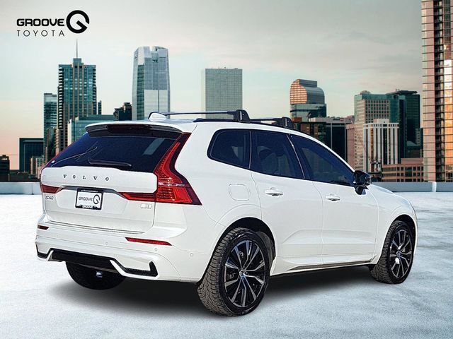 Used 2023 Volvo XC60 T8 Plus image 6
