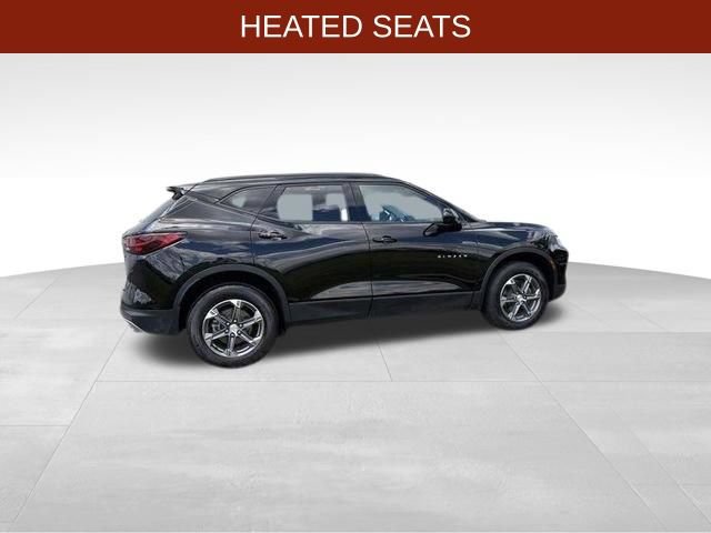 Used 2023 Chevrolet Blazer LT w/ Convenience Package FWD image 8