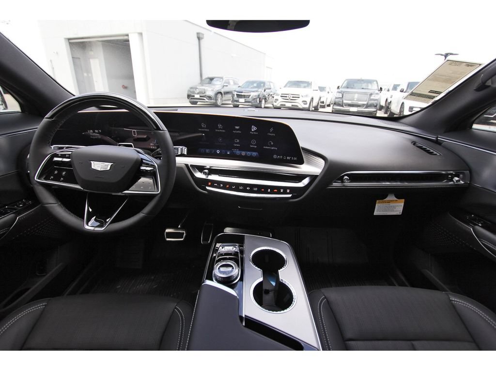 New 2027 Cadillac Lyriq Sport AWD/4WD image 9