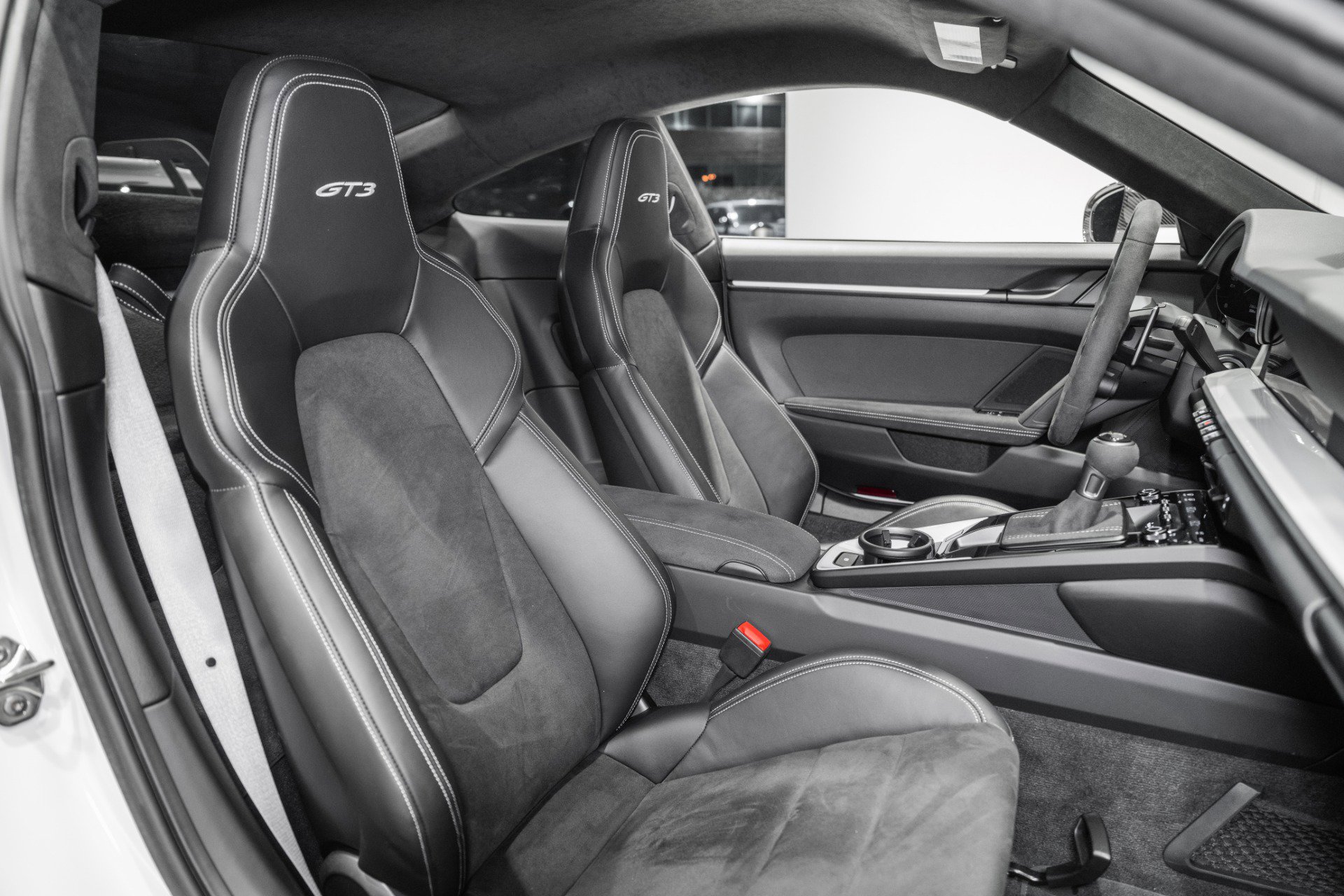 Used 2022 Porsche 911 GT3 image 22