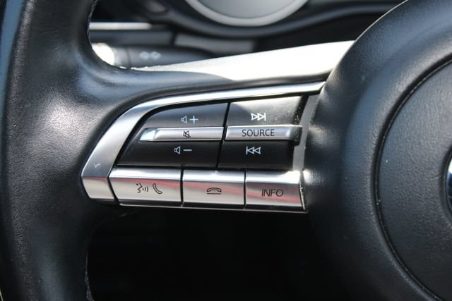 Used 2022 MAZDA MAZDA3 s FWD image 18