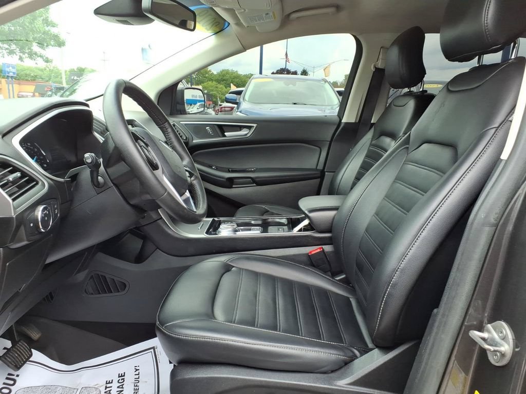 Used 2019 Ford Edge SEL w/ Equipment Group 201A FWD image 13