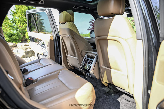 Used 2023 Land Rover Range Rover SE AWD/4WD image 40