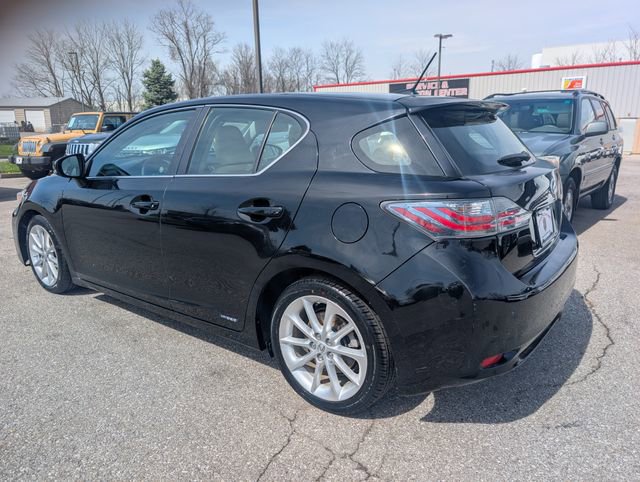 Used 2012 Lexus CT 200h Premium w/ Premium Audio Pkg FWD image 4