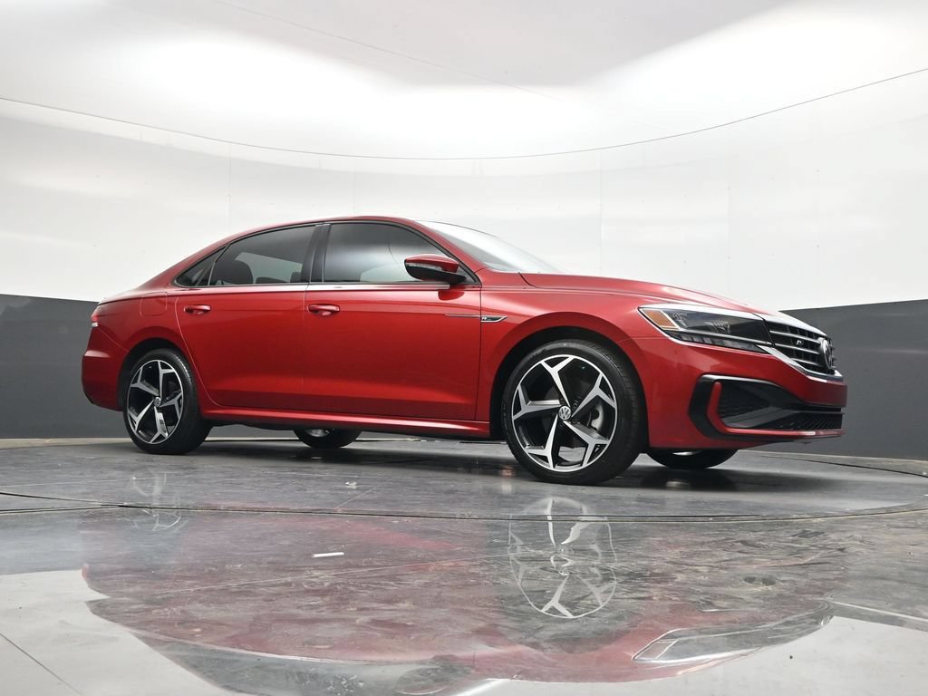 Used 2021 Volkswagen Passat 2.0T R-Line FWD image 31