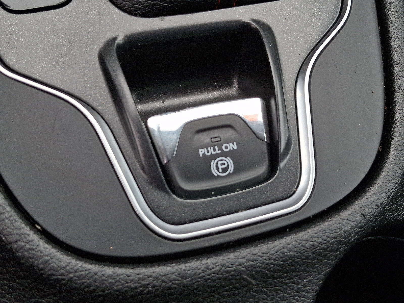 Certified 2019 Jeep Cherokee Trailhawk image 27