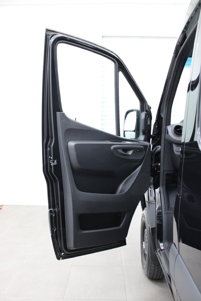 New 2024 Mercedes-Benz Sprinter 2500 image 9