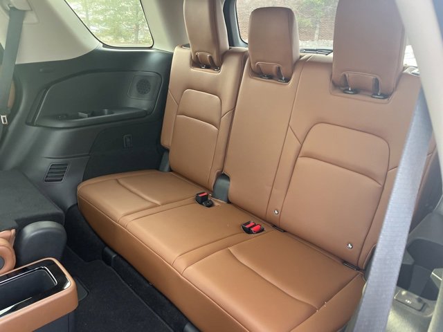 Certified 2023 Nissan Pathfinder Platinum w/ Lighting Package (N93) image 13