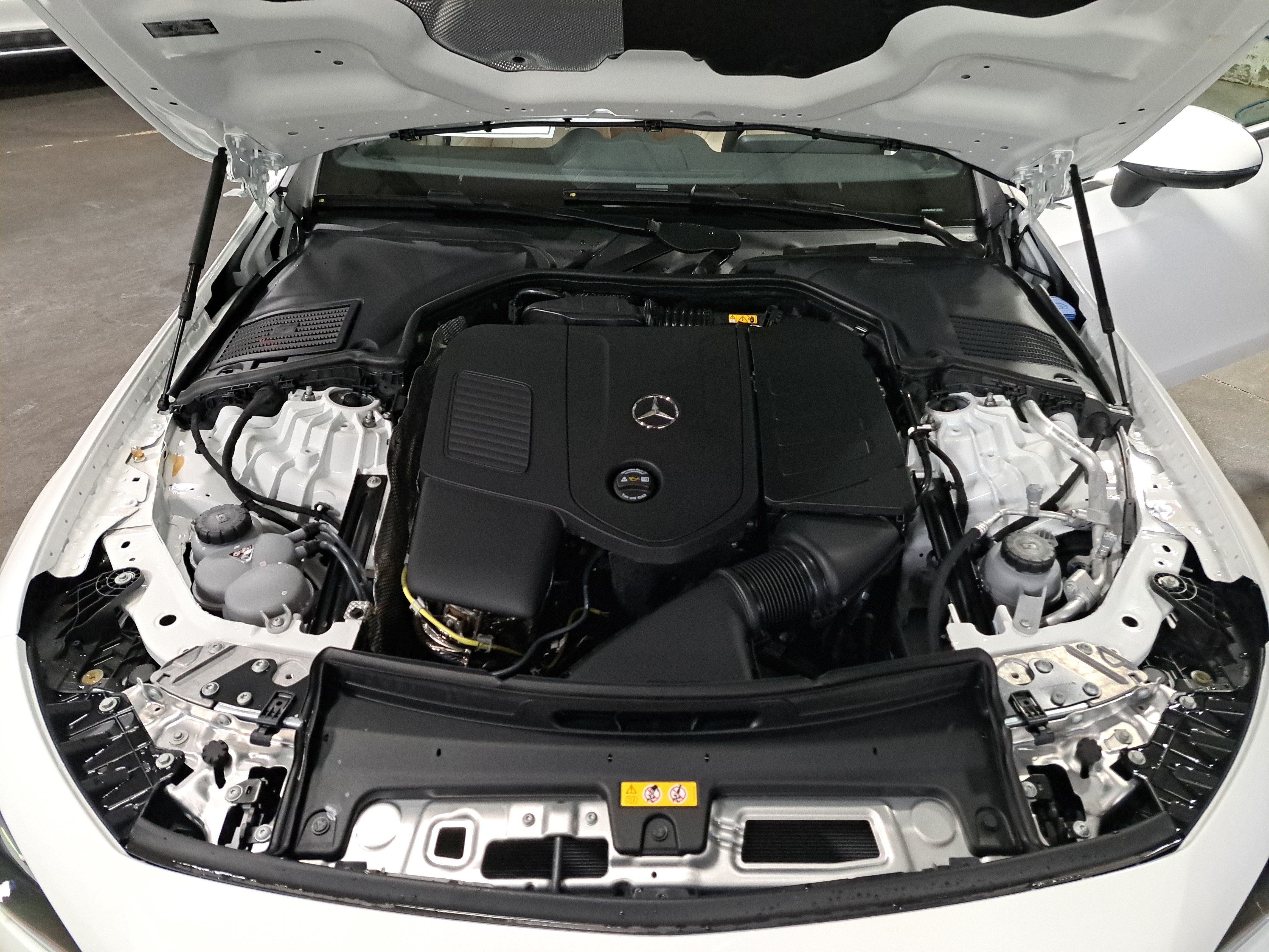 New 2027 Mercedes-Benz CLE 300 4MATIC Cabriolet image 24