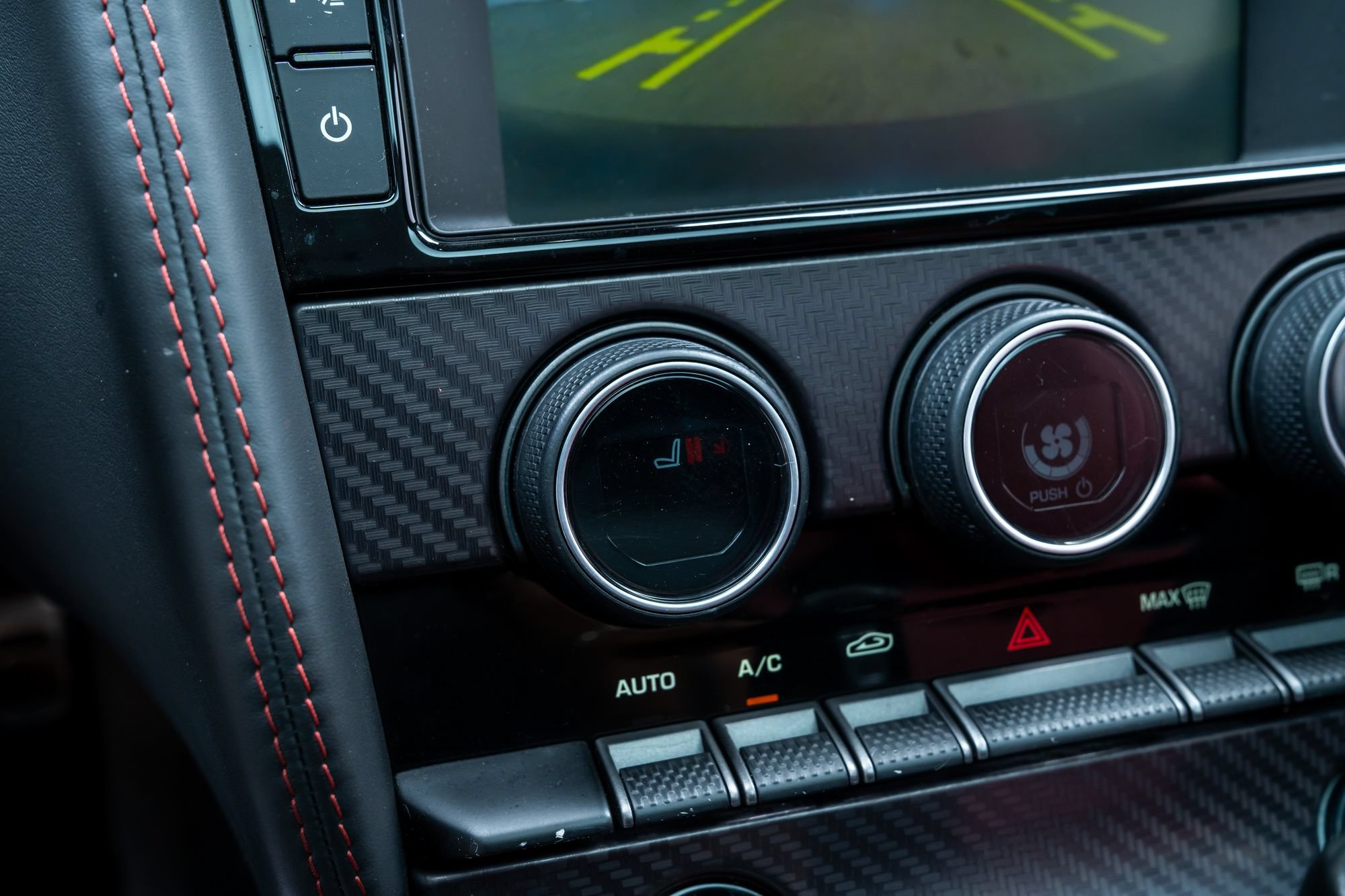 Used 2015 Jaguar F-TYPE R RWD image 14