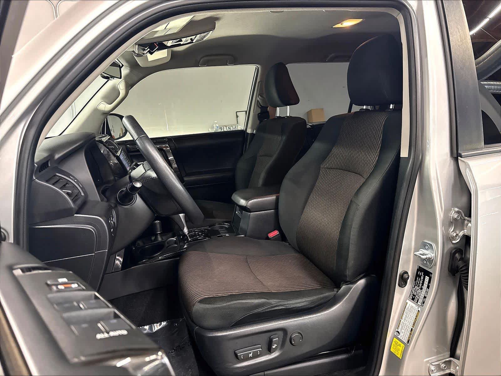 Used 2021 Toyota 4Runner TRD Off-Road w/ Wilderness Package (TMS) AWD/4WD image 26