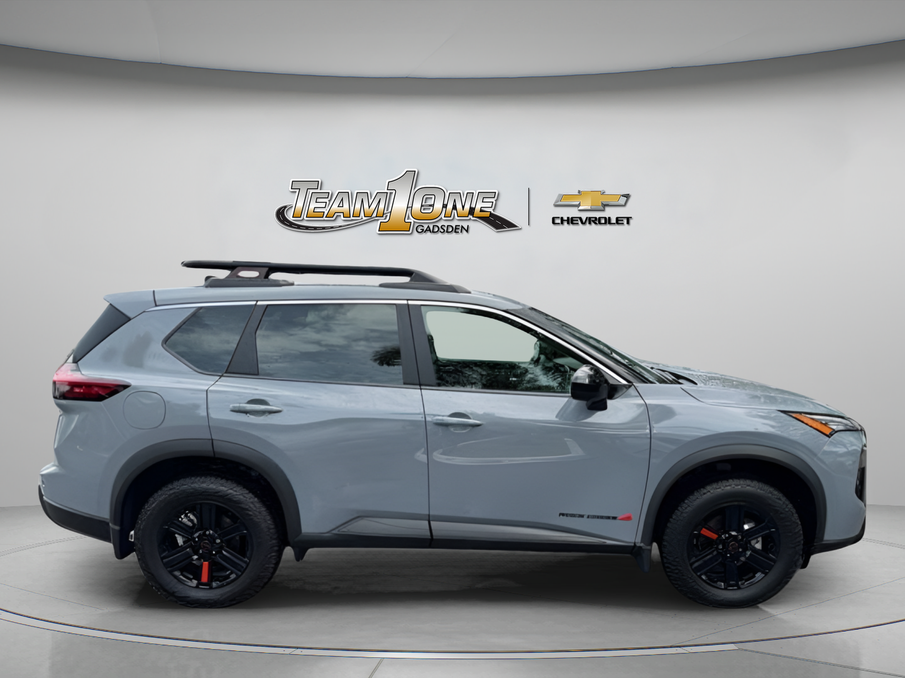 Used 2026 Nissan Rogue SV AWD/4WD image 10