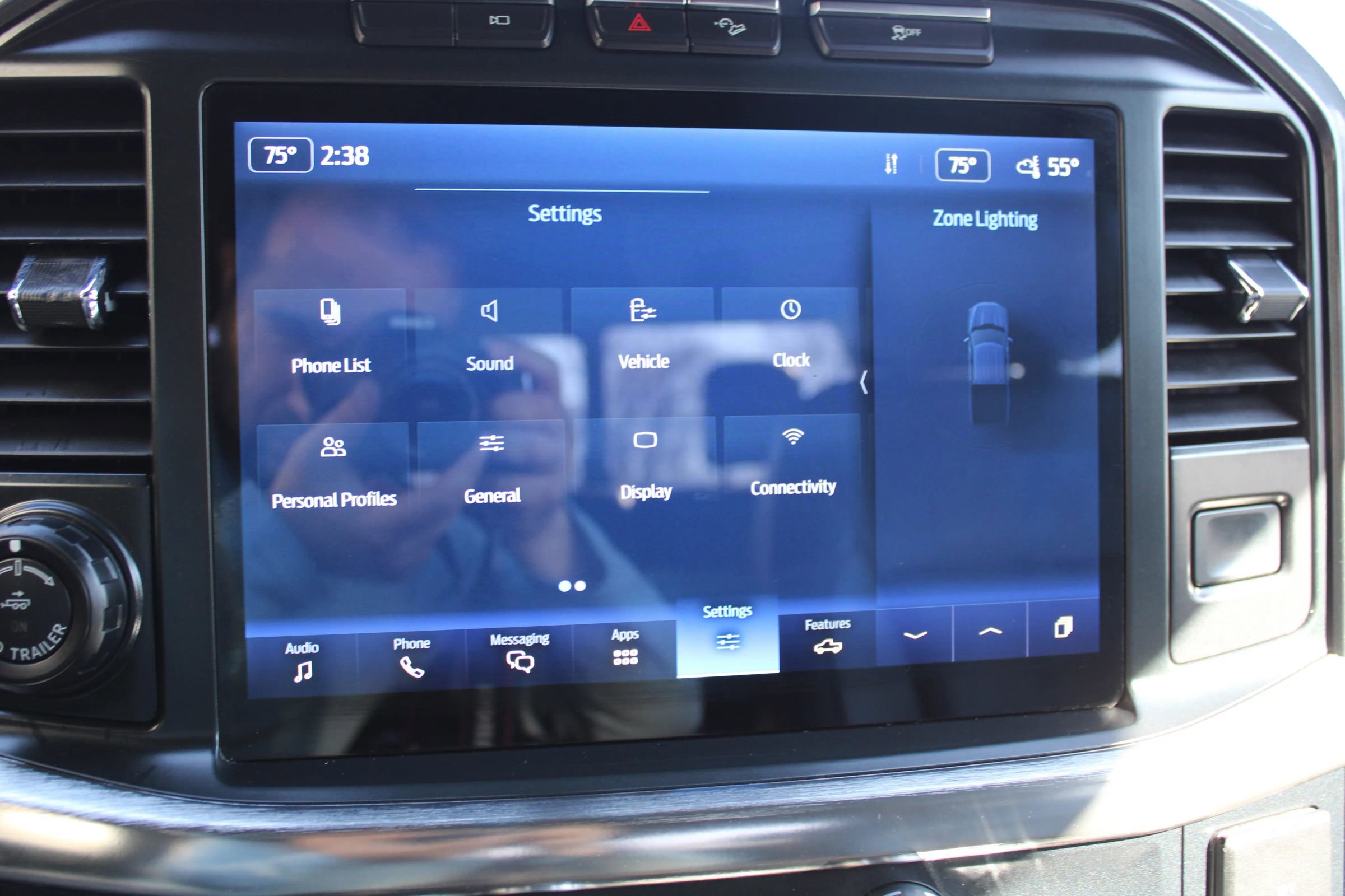 Used 2022 Ford F150 Lariat w/ Max Trailer Tow Package image 16