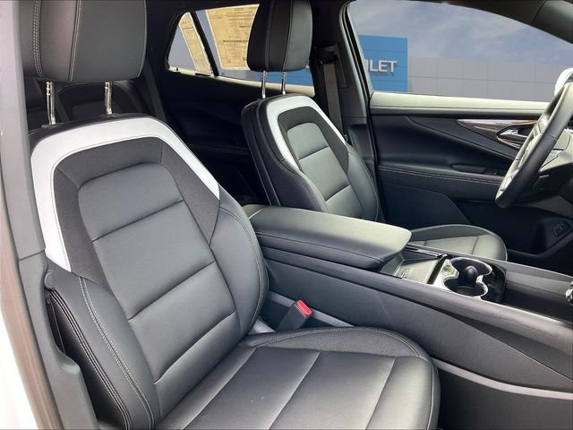 Used 2026 Chevrolet Blazer EV LT FWD image 14