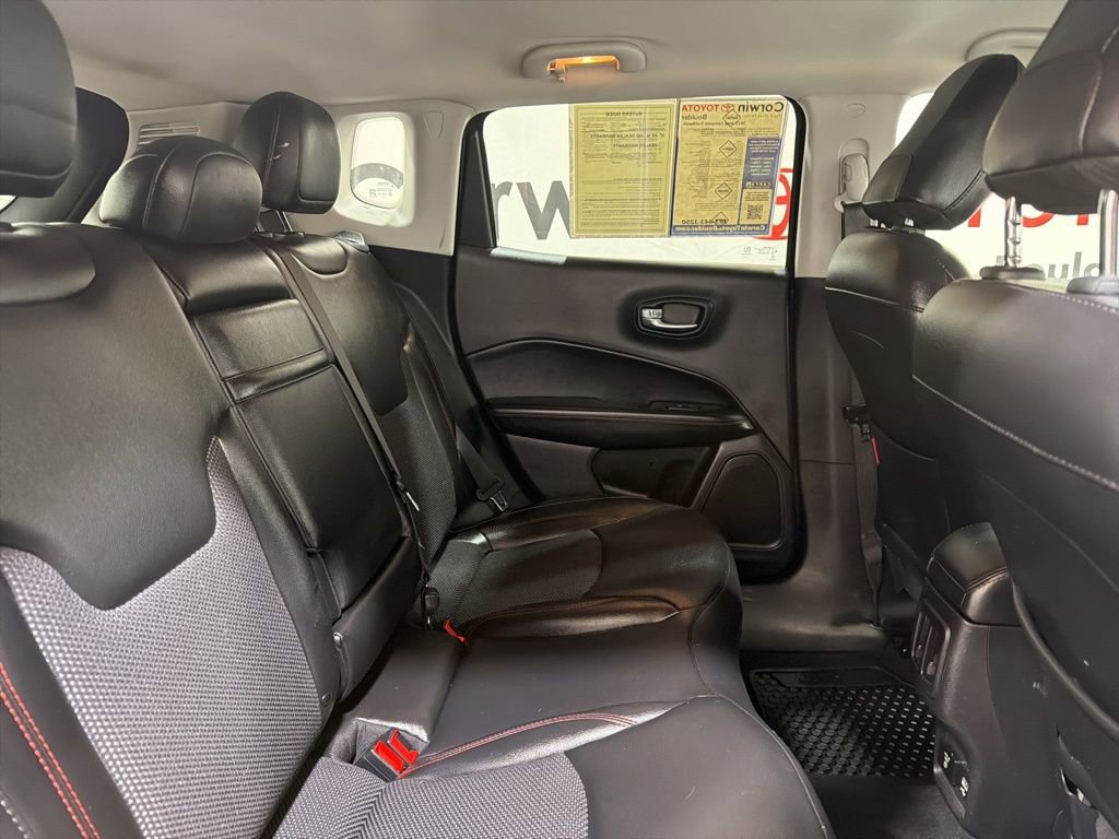 Used 2019 Jeep Compass Trailhawk image 15