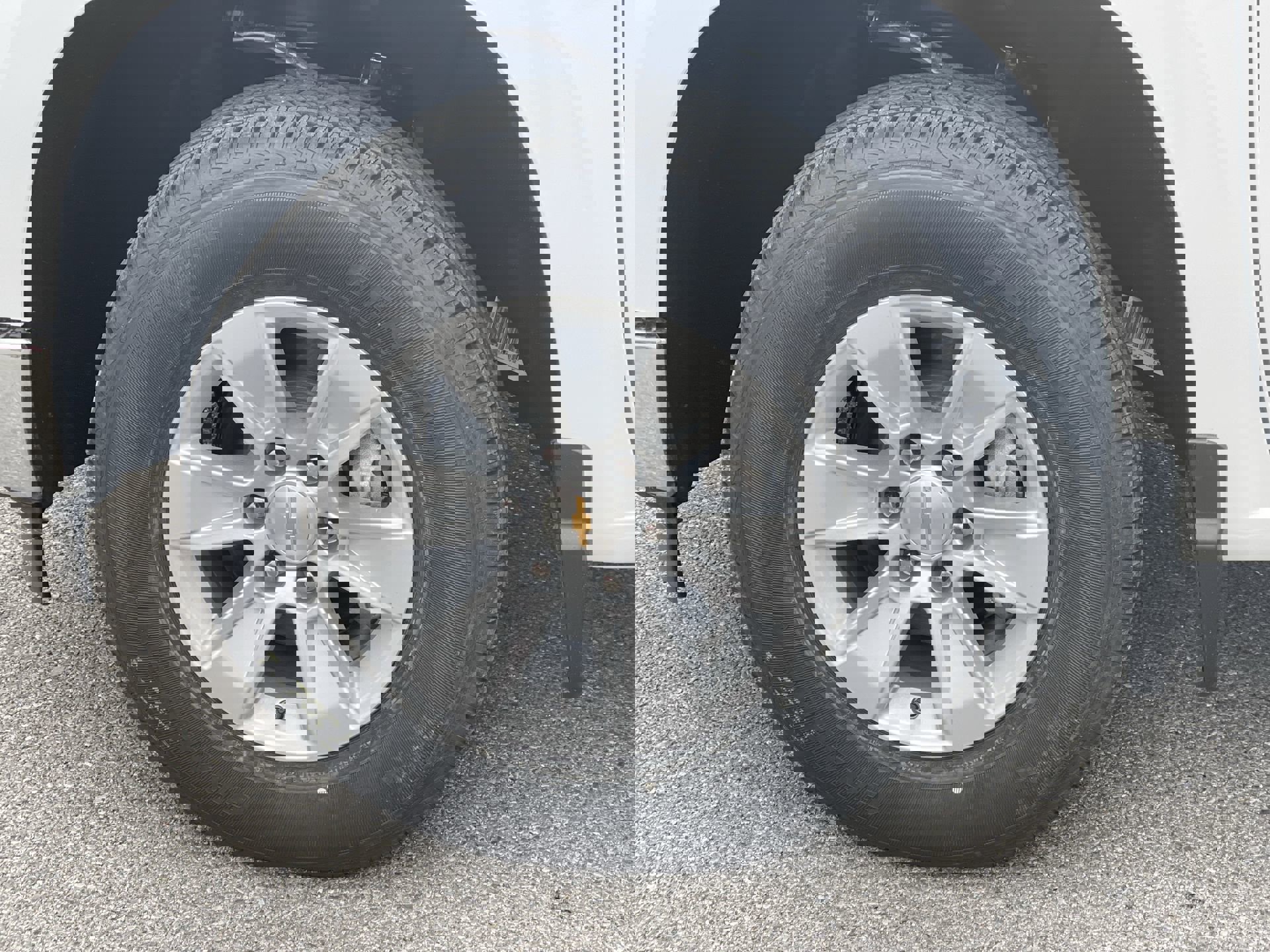 New 2025 Chevrolet Silverado 1500 LT w/ Convenience Package II image 70