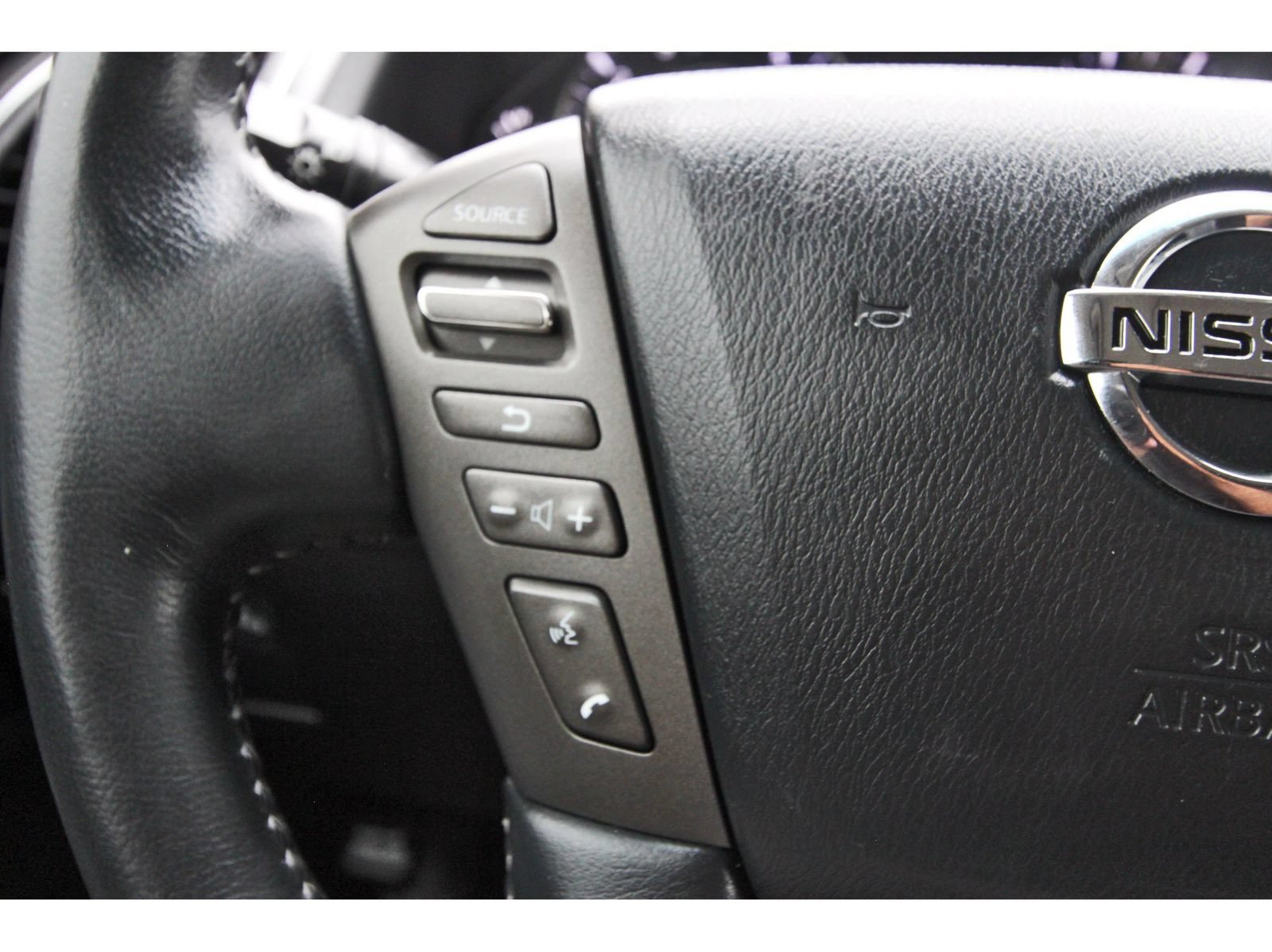 Used 2017 Nissan Armada Platinum RWD image 20