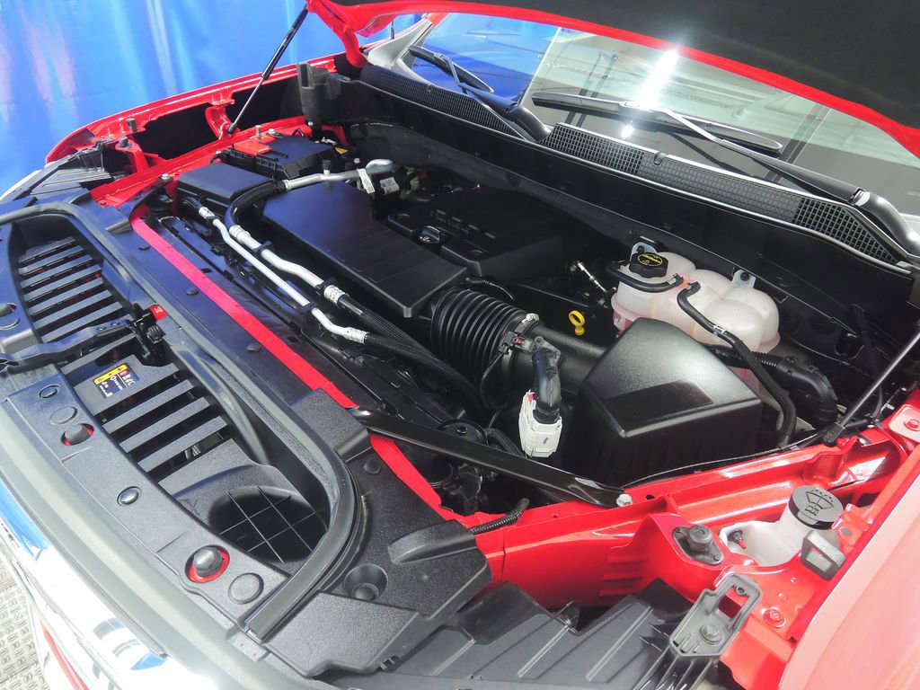 Used 2025 Chevrolet Silverado 1500 LT image 41