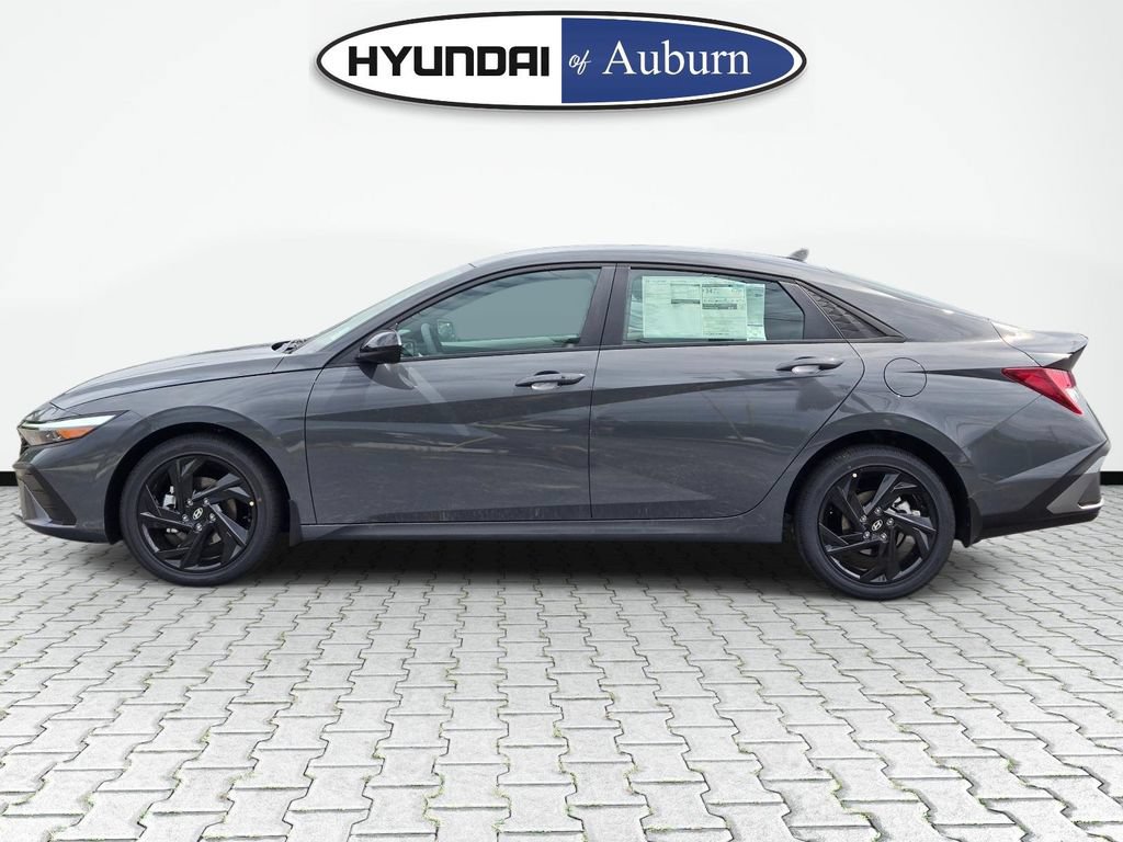 New 2026 Hyundai Elantra Sport FWD image 9