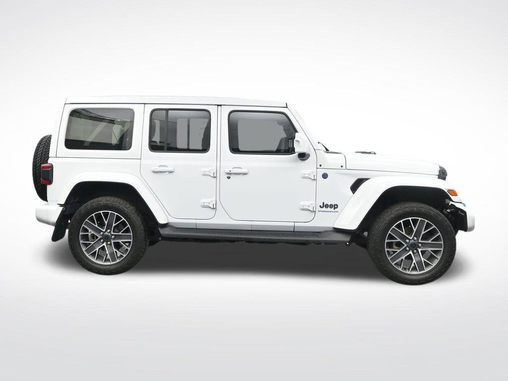 Used 2024 Jeep Wrangler High Altitude AWD/4WD image 4