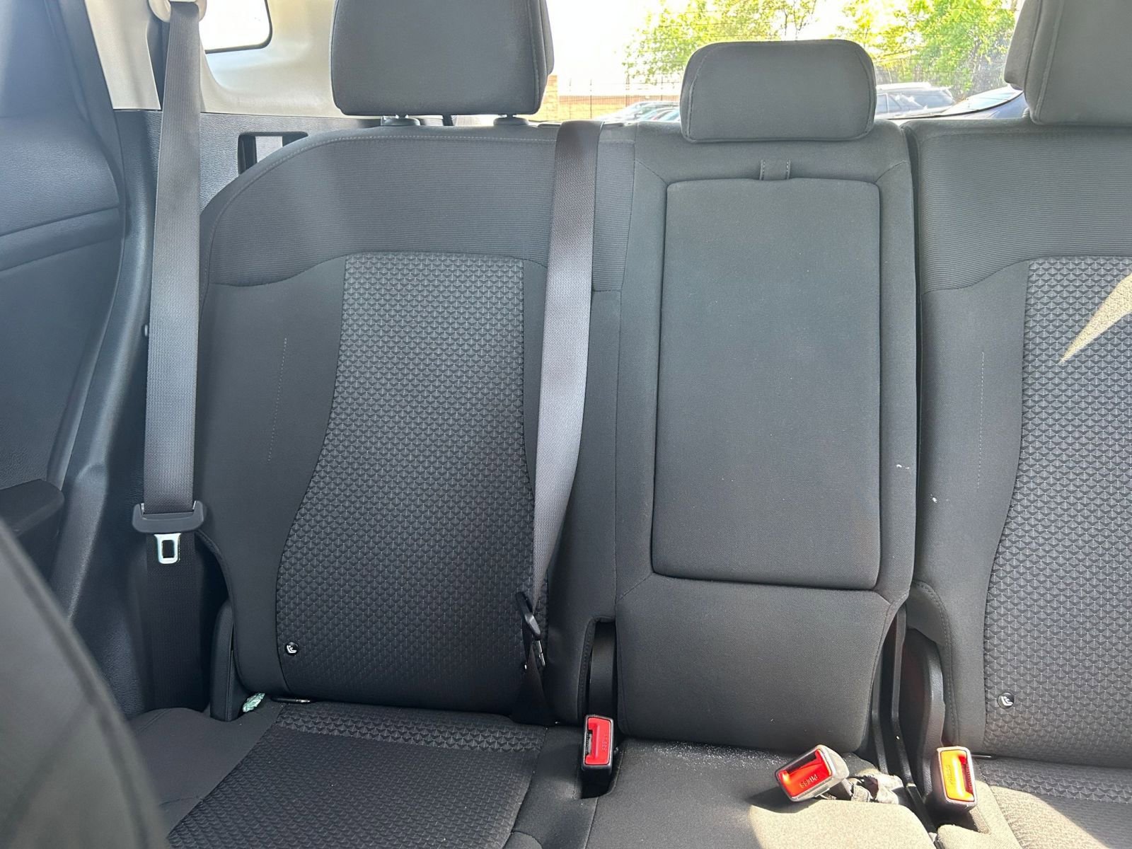 Used 2025 Kia Sportage LX FWD image 34