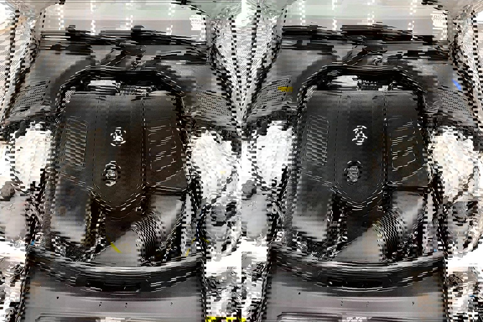 Certified 2025 Mercedes-Benz C 300 Sedan image 9