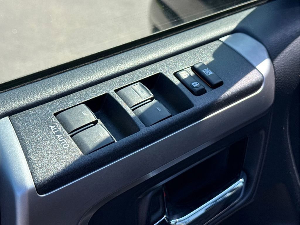 Used 2019 Toyota 4Runner SR5 Premium image 28