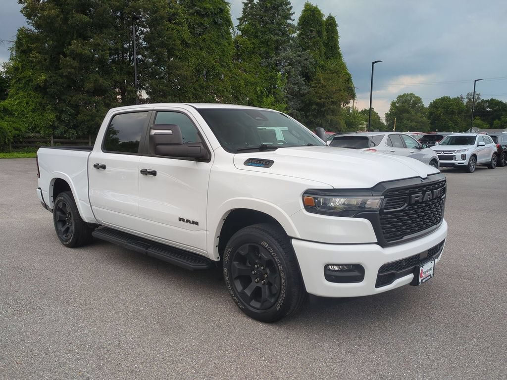 Used 2025 RAM 1500 Big Horn AWD/4WD image 3