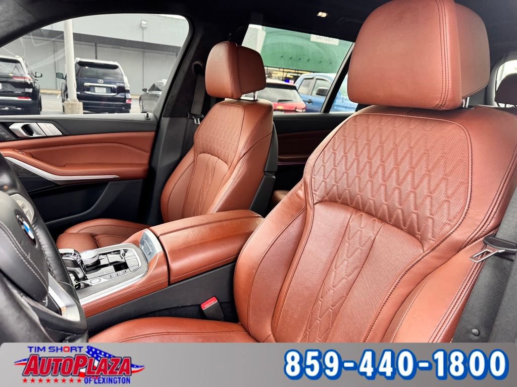 Used 2022 BMW X7 xDrive40i w/ Executive Package AWD/4WD image 37