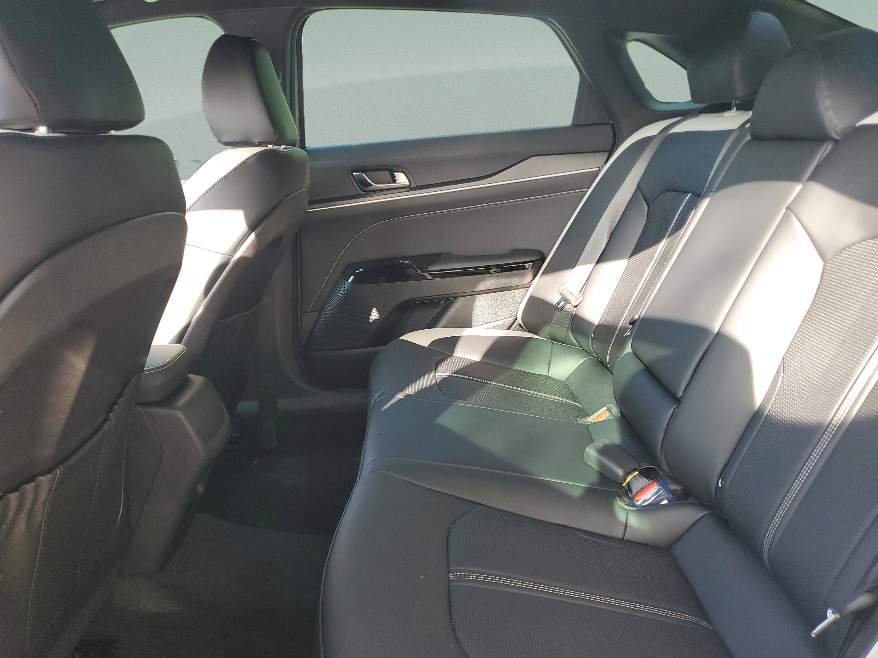 New 2026 Kia K5 GT-Line w/ GT-Line Premium Package FWD image 10