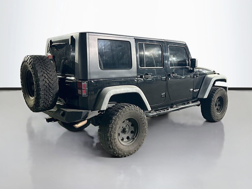 Used 2010 Jeep Wrangler Unlimited Rubicon image 8