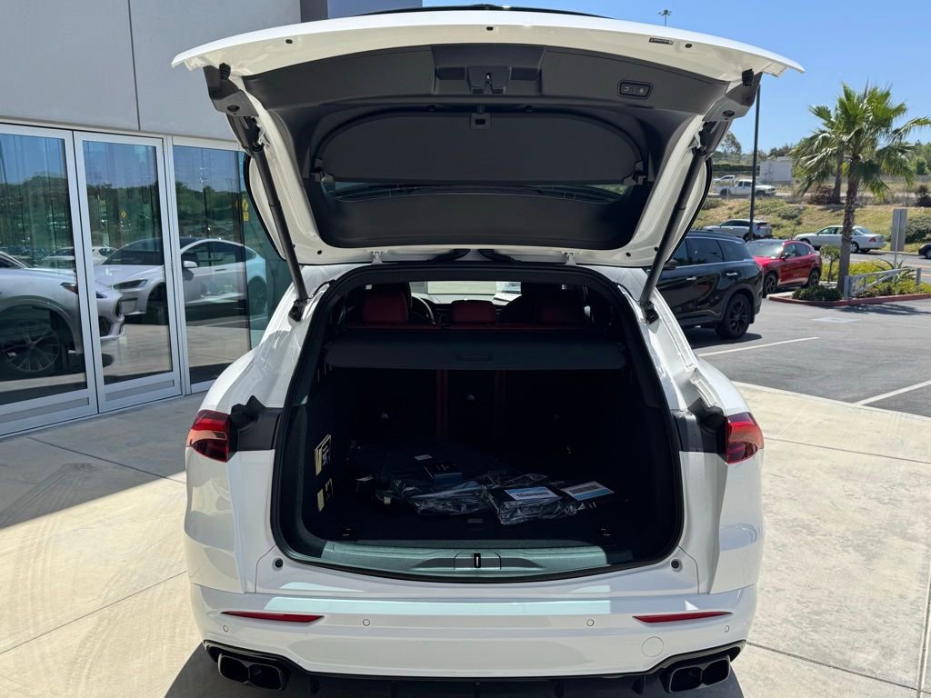 New 2026 Maserati Grecale Modena AWD/4WD image 10