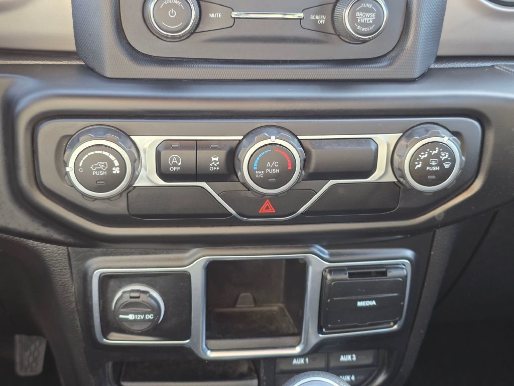 Used 2021 Jeep Wrangler Sport AWD/4WD image 24