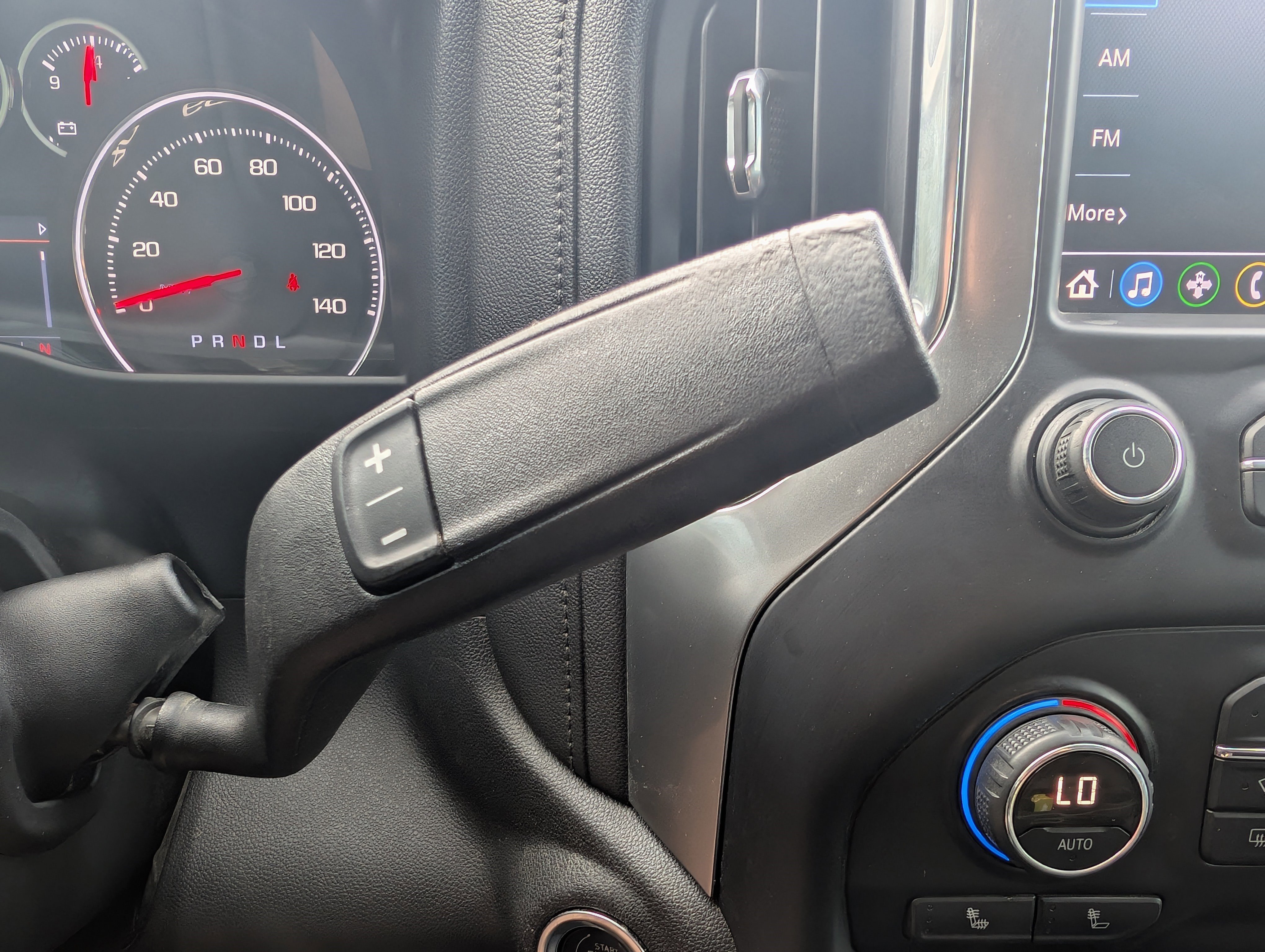 Used 2019 Chevrolet Silverado 1500 LT w/ All-Star Edition AWD/4WD image 28