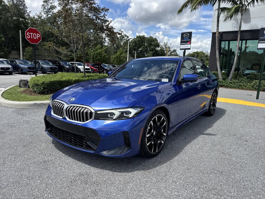 Used 2026 BMW 330i Sedan RWD image 9