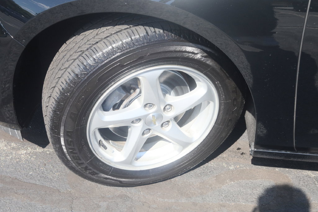 Used 2018 Chevrolet Malibu LS FWD image 12