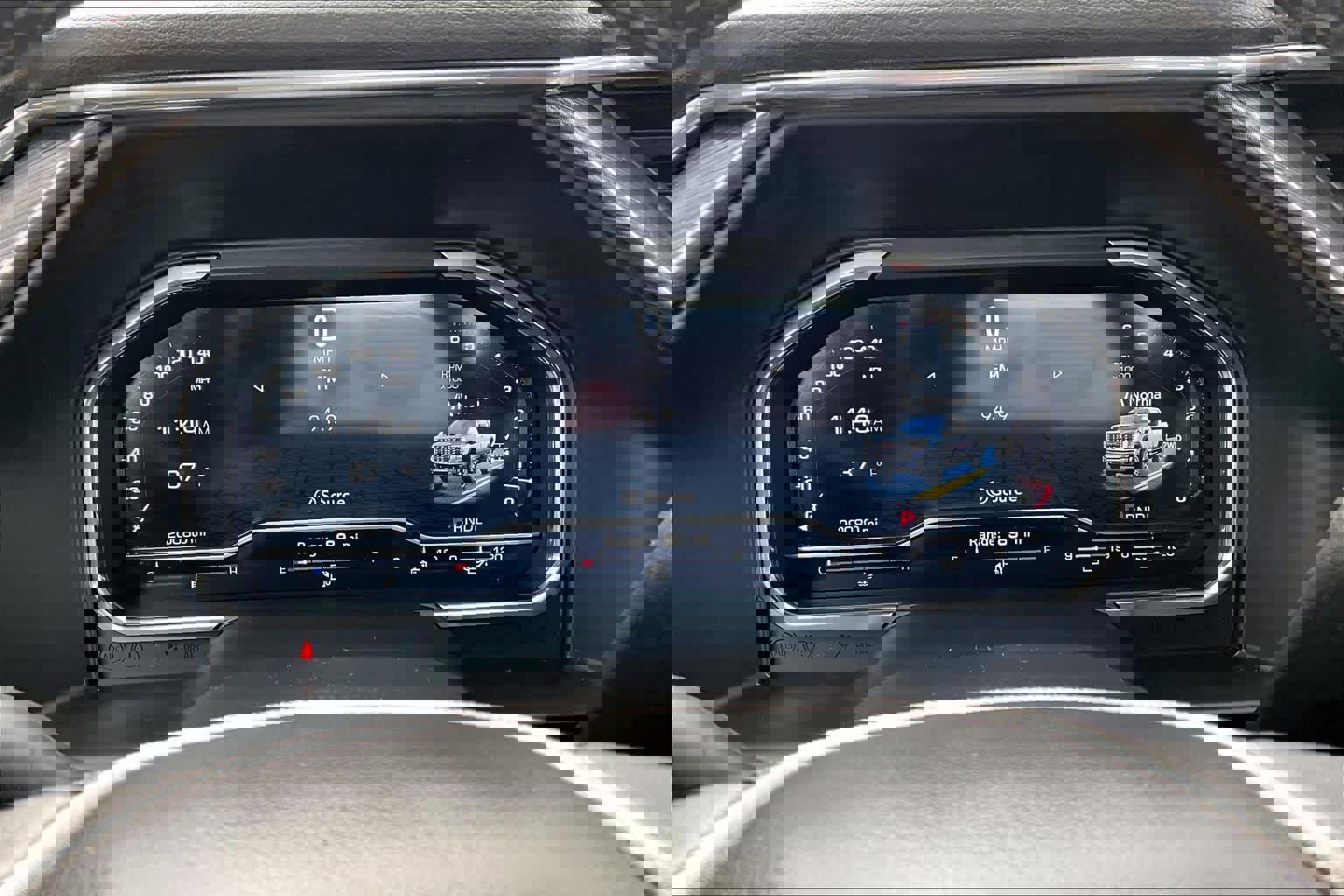 Used 2025 GMC Sierra 2500 Denali Ultimate w/ Max Trailering Package image 26