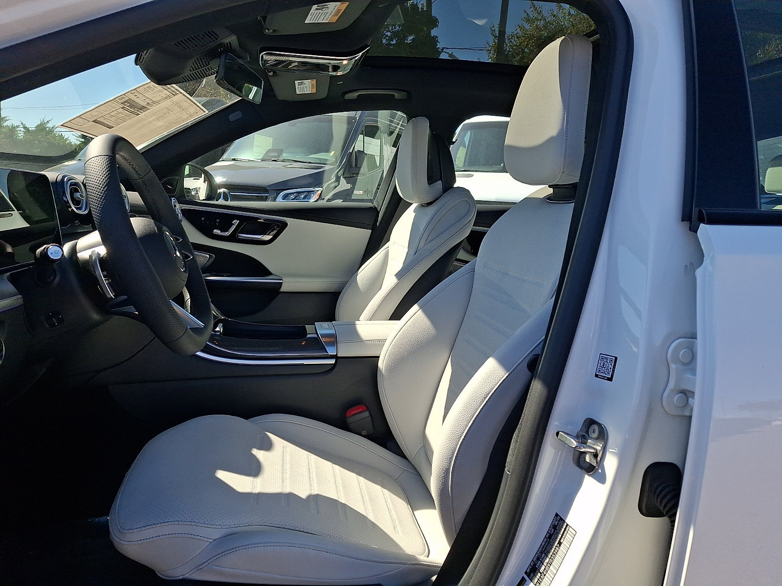 New 2026 Mercedes-Benz C 300 4MATIC Sedan image 9