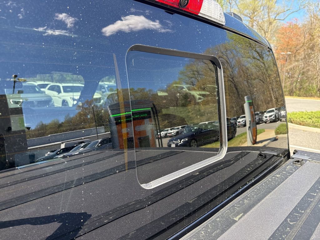 Used 2025 Ford F350 Platinum image 19