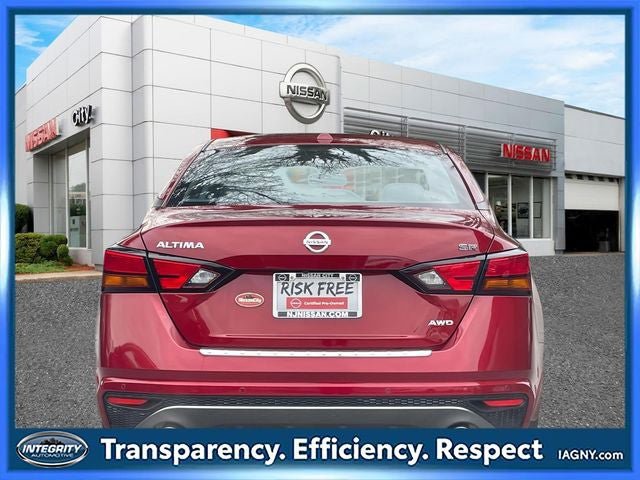 Certified 2022 Nissan Altima 2.5 SR AWD/4WD image 7