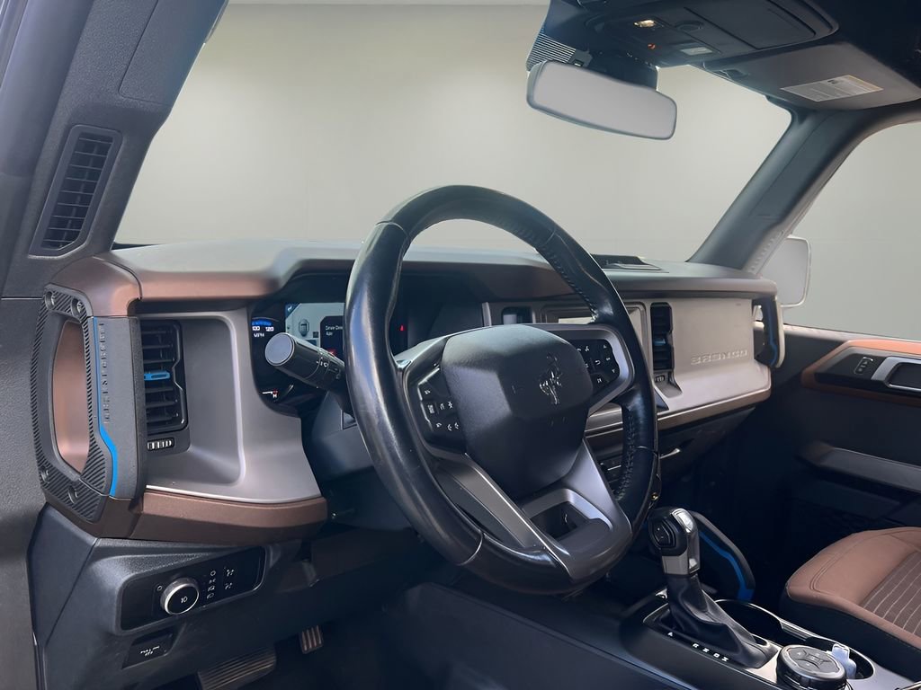 Used 2023 Ford Bronco Outer Banks image 12