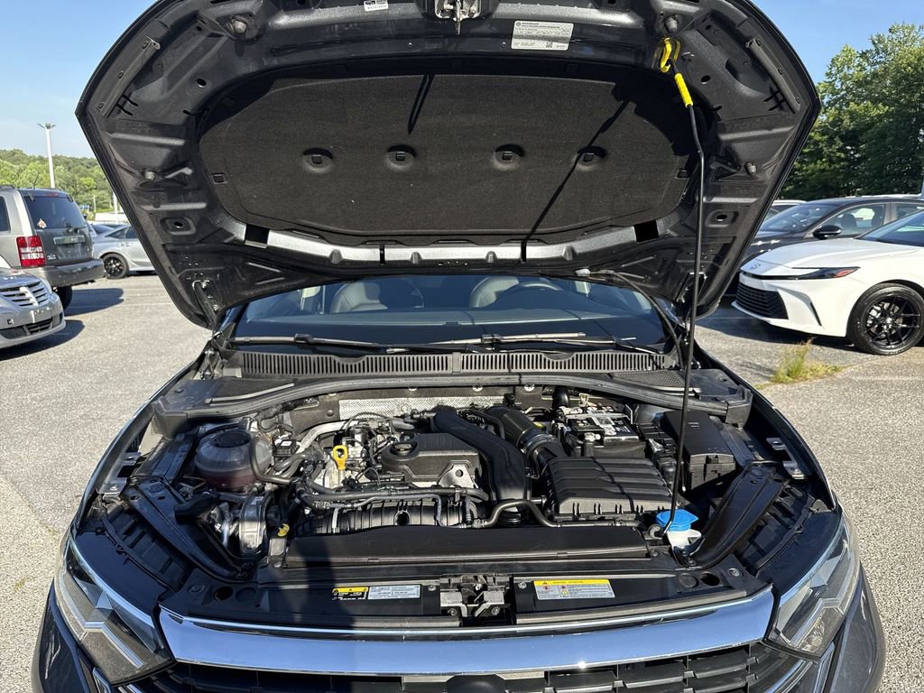 Used 2023 Volkswagen Jetta SE w/ Panoramic Sunroof Package FWD image 18