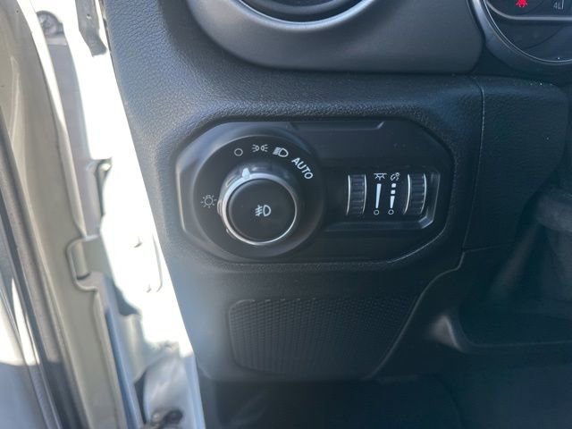 Used 2021 Jeep Wrangler Unlimited Sport AWD/4WD image 21