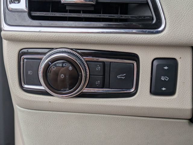 Used 2018 Lincoln Navigator Reserve w/ Technology Package image 14