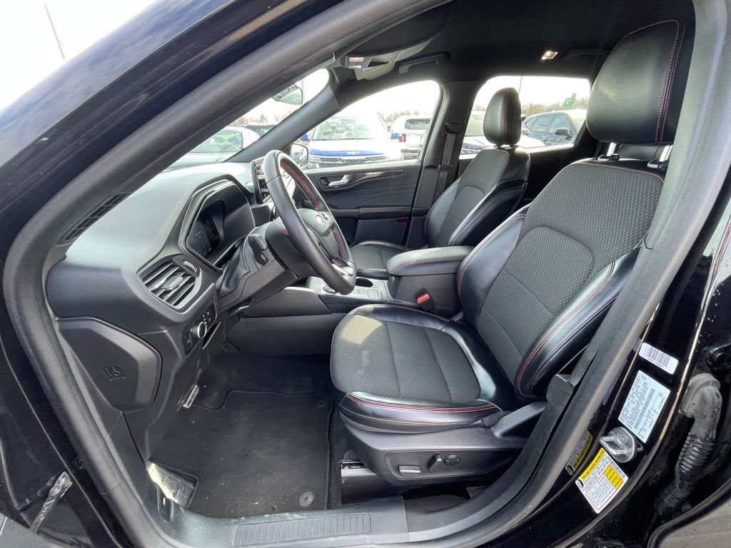 Used 2024 Ford Escape ST-Line image 21