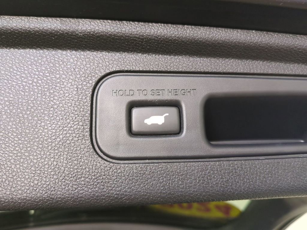 Used 2024 Honda Odyssey Sport image 15